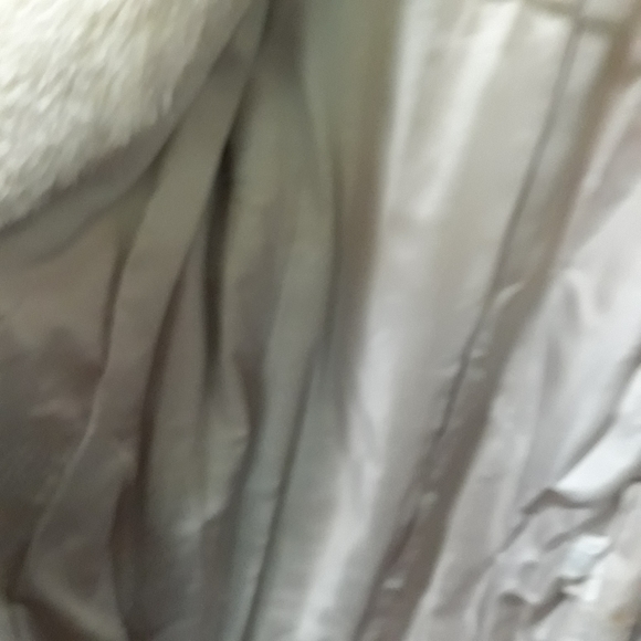 Coat - Picture 10 of 16